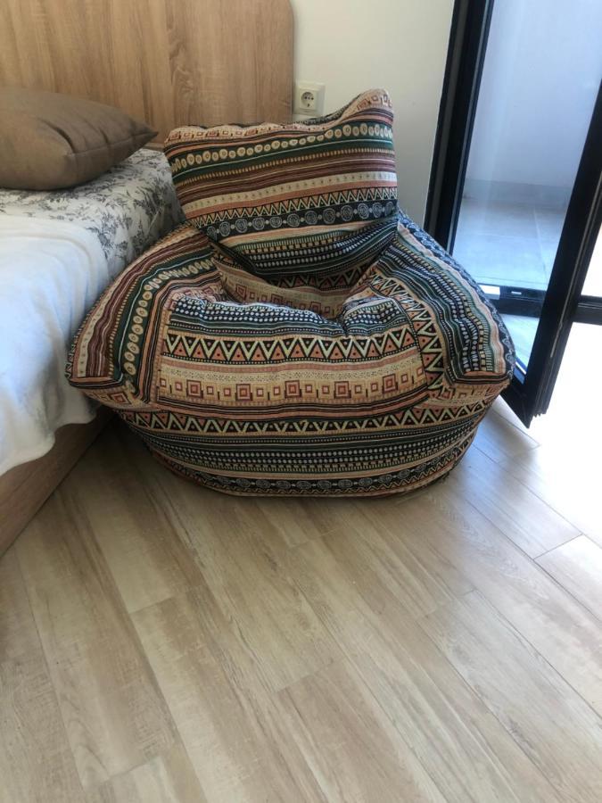 Cozy Studio In Family Inn Гоніо Екстер'єр фото